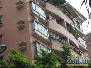 满五年唯一,电梯高层,装修保养好,小区环境优美