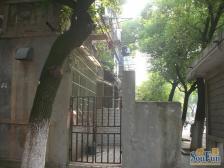 省政府大院 南北通透,采光好 近地铁 视野好,诚心出售