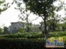 独栋别墅,主卧朝南,环境优美,居家装修,钥匙房