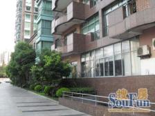 境外老业主+200万装修+很少住+保养如新+高区视野好