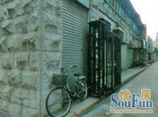 精装修,一房一厅,房龄新+东二