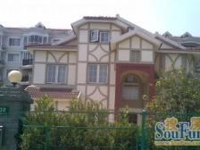 大复式 带花园 房间多 适合三代同堂 看房随时的