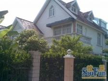 国亭大三房,买一层得两层,带阁楼,诚意出售看房预约