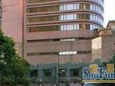 主卧朝南,环境优美,居家装修,采光充足