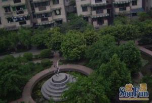 中央花园精一区 3室2厅 南 北