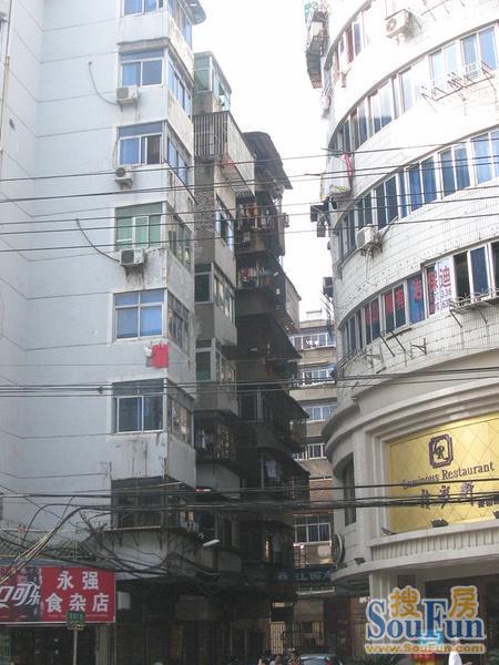 小区相关图