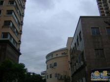 电梯高区朝南两房,视野好采光佳,配套齐全生活便利