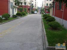 10号线航中路,公园旁住宅小区,满五年,健身楼层