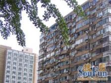 双轨地铁口,看房方便,诚意出售,满五边套全明