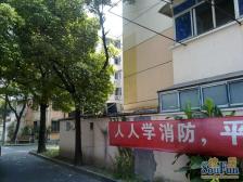 精装修一梯两户,高区,拎包入住,业主诚意出售