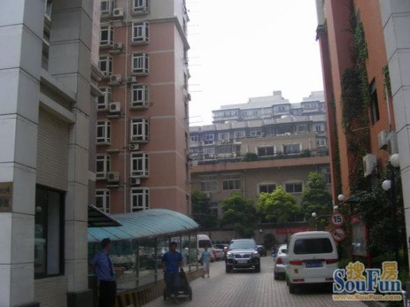 江城华庭实景图