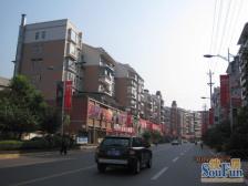 人民广场 渝西风情街二房23.8万