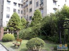 新装修,拎包入住,高区,光线很好,房东诚意出售,好议价