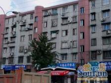 地铁50米+商品房+户型方正+正规三房+看房方便!