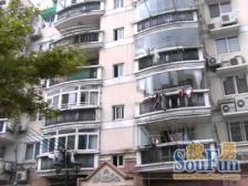 品质小区,繁华地段,居家装修,诚意出售