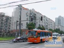 品质小区,繁华地段,居家装修,诚意出售