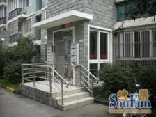 带院子+内环内,楼龄新,户型中,总价合适,产品好