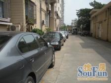 东外滩高区江景楼下公园,3开间朝南得房率80