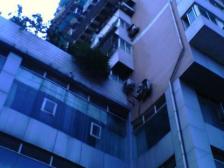 劳动路 三陵大厦二房65万