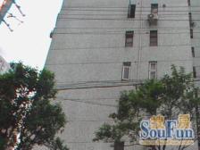 精装房,可拎包入住,电梯新换,楼道干净整洁!