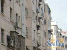 蓝天新村 1室1厅 南 北