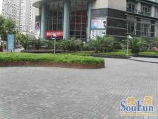 南京西路商圈,近静安体育z心,低总价三房,诚意出售