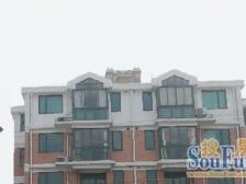 经典带花园的大三房,视野宽阔 采光充足,诚意出售