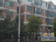 润峰苑新出联排中间套,北进门南花园,精装修急售