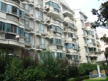 送阁楼双露台,实用面积200多平,喜欢住的舒适的看过来