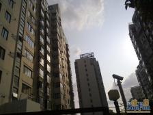 南北通有院子有地下室使用面积大满五年