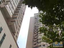 新天地东区C位。大2房。空山新雨后,天气晚来秋。