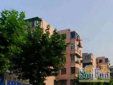 近地铁,无抵押,中间楼层 随时看房,总监强推