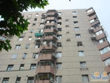 老静安江宁路+电梯房+视野没有遮挡的一房