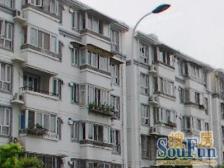 商品洋房小区带大院子环境优美楼层老少皆宜近地铁