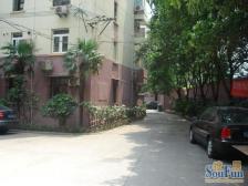 老静安+高区电梯房+南北通房型+近地铁+自住装修可拎包