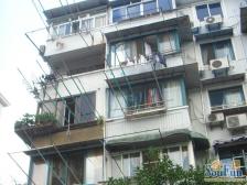 满五年,中间楼层一室一厅,业主诚意出售