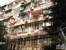 此房满五年, 采光无遮挡 看房有钥匙 近大润发