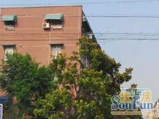 小区中间位置,二楼南北两房 户型方正好改动 离地铁近