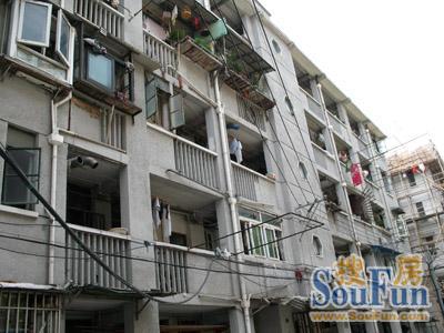 控江路680弄小区实景图