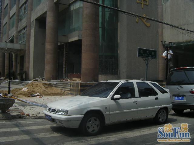 小区相关图