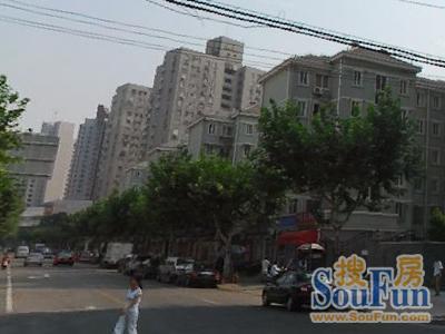 小区相关图