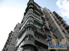 近地铁3号曲阳百联对面电梯高区全明南北通