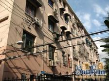 三房 中间楼层 看房随时 近龙之梦 足球场全明