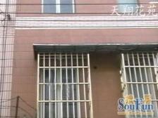 精装修 已改两室 中间楼层 停车不紧张 随时看房