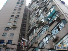 中式风格,小区中心位置,大两房,采光充足,独立电梯