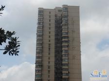 五角场黄兴公园8号线地铁口 高区电梯2房 空间大税少