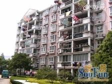 品质小区,环境优美,诚意出售,精装修