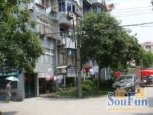 近地铁,通风好 家具全送,刚需上车,新上房源