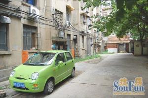 江大南路纺织局宿舍南北通透,采光好近地铁视野好,诚心出售