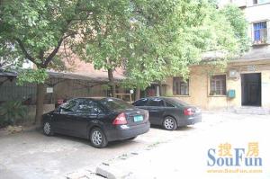 师大南路38号乡政企业局宿舍 南北通透,采光好 近地铁 视野好,诚心出售